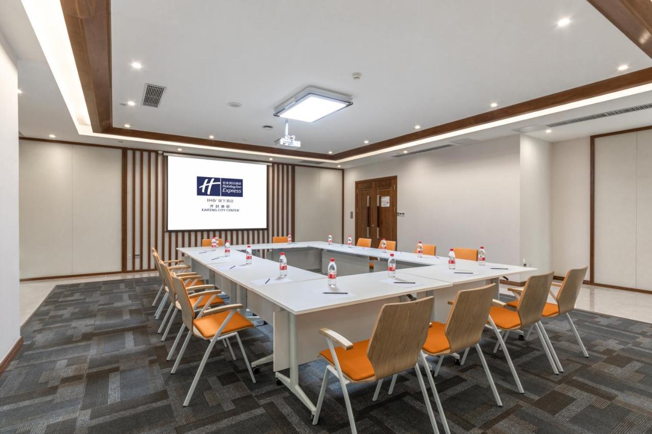 Holiday Inn Express Kaifeng City Center By Ihg Экстерьер фото