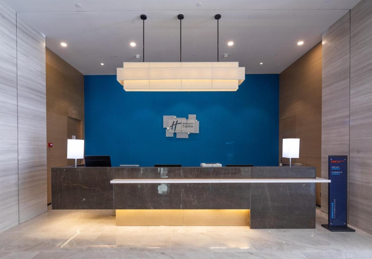 Holiday Inn Express Kaifeng City Center By Ihg Экстерьер фото
