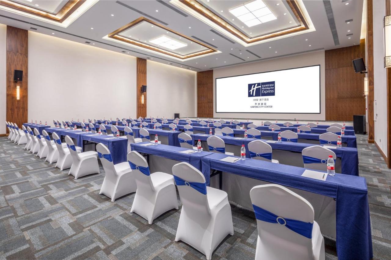 Holiday Inn Express Kaifeng City Center By Ihg Экстерьер фото